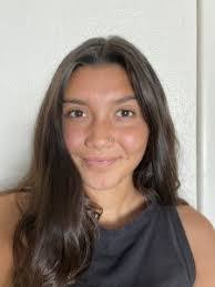 Alexandra Quiles's Instagram, Twitter & Facebook