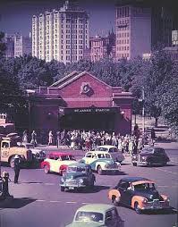 Demolished Entrance To St James Station Facing Macquarie St Sydney It Was Replaced With A Pedestrian Tunnel U Australia History Sydney City New South Wales