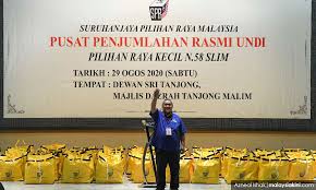 The mcmc said the three sites had allegedly contravened section 233 of the communications and multimedia act, which handles improper use of network facilities or. Malaysiakini Live Bn S Mohd Zaidi Wins Slim With Thumping 10 945 Majority