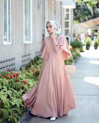 Simak baju wanita yang bakal mendukung penampilan kamu, dengan model, motif dan desain yang menarik untuk kamu jadikan inspirasi. Pin Di Desain Baju Gamis
