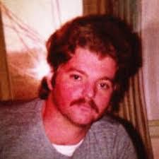 Sean Tweedy's Instagram, Twitter & Facebook