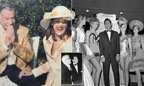 How Kirk Kerkorian Was Duped By Tennis Pro Lisa Bonder Daily Mail Online