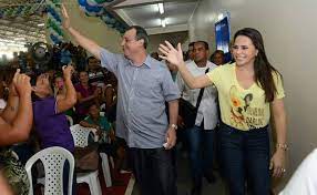 A troca de farpas entre carla zambelli e omar aziz esquentou de vez e a deputada federal compartilhou um vídeo da esposa do senador, nejmi aziz, sendo presa. Esposa E Tres Irmaos Do Senador E Ex Governador Do Am Omar Aziz Sao Presos Em Operacao Da Pf Amazonas G1