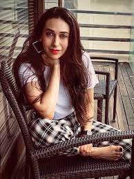 A member of the renowned kapoor family of indian actors that includes her father (randhir kapoor) and mother (babita). Karisma Kapoor On Her Kids Kareena Kapoor Khan And More Filmfare Com