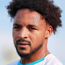 Xuân Son trở lại CLB Nam Định từ Brazil