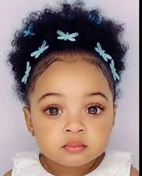 She's very beautiful 🤩 lets give her 💕 #fypchallenge