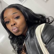 Krystle Lowe's Instagram, Twitter & Facebook