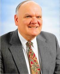 Loretta Nowak's Instagram, Twitter & Facebook