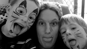 The heartbreaking wait for a mother's return home