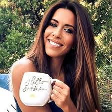 Mia Ford's Instagram, Twitter & Facebook