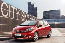 Miles on a tank and refueling cost for gasoline only assumes 90% of fuel in tank will be used before refueling. 2012 Toyota Yaris Iii 1 5 Hsd 100 Hp Hybrid Cvt Technical Specs Data Fuel Consumption Dimensions