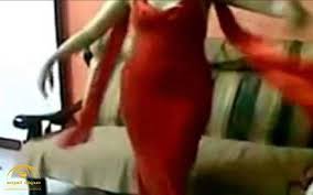 مصري يطلق زوجته لاكتشافه ما تفعله في غرفة النوم أثناء غيابه صحيفة المرصد
