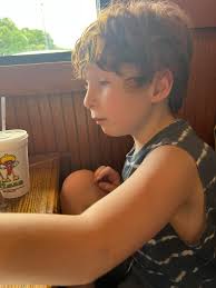 Hey!!! You're Aaron?! Aaron from Gemini Syndrome?! Will you take a picture  with me, Aaron?! AARON!!!!!