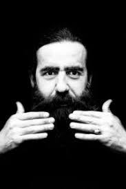 L'artista è la pianta verde che cresce nel cemento”. Mercedes Viola  intervista Mahmoud Saleh Mohammadi