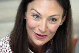 Democrats jockey for attention, cash in Florida governor race