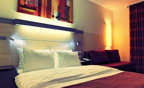 Thanks to its attractive location this modern hotel provides the perfect choice for you. Holiday Inn Express Dusseldorf City Nord