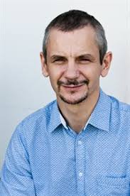 Professor Tim Newton awarded Distinguished Scientist Award by the IADR