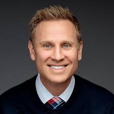 Tim Kerwin's Instagram, Twitter & Facebook