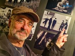 Tonight's launch of Eoin Ronayne exhibition 'On a Night Like This' as part  of Imagine Arts Festival was launched by Mayor of Waterford City and County  Seamus Ryan at Jordans pub! Eoin