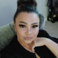 Janet Puckett's Instagram, Twitter & Facebook