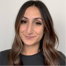 Keely Sutherland's Instagram, Twitter & Facebook