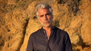 Hacemos todo lo posible para mantenerlo actualizado, pero puedes ayudarnos corrigiendo o añadiendo conciertos. Las 10 Cosas Que No Sabias De Alejandro Fernandez