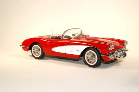 Perfect chrome, original hubcaps with new radial white walls. Autoart 1958 Corvette Chevy S Class Act Die Cast X