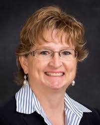 Karen Bryer's Instagram, Twitter & Facebook