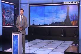 Це свято було встановлено в 2016 році і прийшло на зміну радянському святу. Mwpwg Uohugh9m