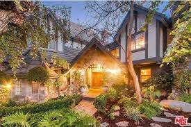 Fairy Tale Homes For Sale Storybook Homes Tudor Style Homes Fairytale House