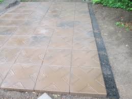 Another Pic For Home Depot Seeds Review I Used Sakrete Ez Paver Base Under The Pavers Instead Of Crushed Stone It W Crushed Stone Plant Nursery Plant Species