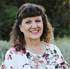 Lorraine Chambers Mead