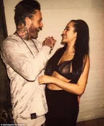 Season seventeen introduced five new cast members: Geordie Shore S Marnie Simpson And Aaron Chalmers Get Flirty In Instagram Pic Daily Mail Online