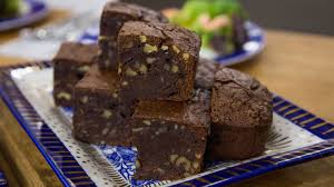 Get Your Chocolate Fix Fast With Nigella Lawson S Emergency Brownies Recipe Brownie Recipes Desserts Food