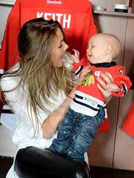 Brent seabrook (born april 20, 1985) is a canadian former professional ice hockey defenceman. Chicago Blackhawks Wives And Babies Behind The Scenes With Hockey Families Chicago Parent