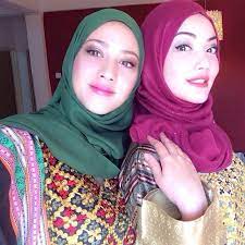 Nur fathia, fathia latiff tarikh lahir : Biodata Fathia Latiff Pelakon Cantik Yang Sudah Bertudung Sepenuhnya Azhan Co