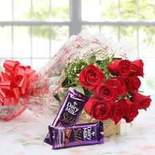 Send flowers to london and to other countries and you can choose a day of your choice for delivery, including same day delivery. Global Flower Delivery Gifts To Pune Fast Delivery Of Flowers And Cakes Fresh Floral Bouquets Arrangements To Mumbai Delhi Chennai Bangalore Kolkata Pune Gifts Pune Globalflowerdelivery Com