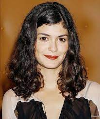 Le fabuleux destin d'amélie poulain. Audrey Tautou Audrey Tautou Curly Hair Styles Naturally Curly Hair Styles