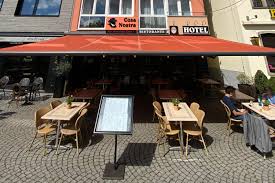 Der käuferschutz ist deine absicherung, wenn eine ware nicht ankommt, beschädigt ist oder nicht der beschreibung entspricht. Hotel Koln Altstadt Hotel Drei Kronen In Koln Direkt Am Rhein Und Kolner Dom Gelegen