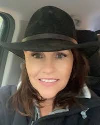 Janet Benjamin's Instagram, Twitter & Facebook