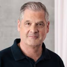 Danke Dorothea Feurer und Ruben Hauser für den wunderbaren gemeinsamen  Award-Abend! Stefan Walz, schade, dass es nicht geklappt hat, nächstes Mal  wieder :-) Die neue Brand Plattform hat viel…