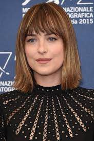 Why Dakota Johnson Is Now Officially Our Go To Girl For Beauty And Hair Inspo Dakota Johnson Hair Short Hair Styles Hair Styles