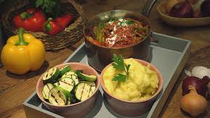 Rouladentopf Das Rezept Aus Essen Trinken Fur Jeden Tag Essen Und Trinken Rezepte Rouladentopf Essen Und Trinken