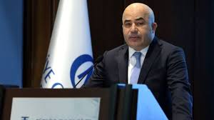 Cumhurbaşkanı erdoğan, türkiye cumhuriyet merkez bankası (tcmb) başkanı murat çetinkaya'yı görevden alarak yerine yerine başkan yardımcısı murat uysal'ı atadı. Merkez Bankasi Cumhurbaskani Mudahale Ediyor Mu Sorusunu Yanitladi Arac Bagimsizligimizi Kullaniyoruz Bbc News Turkce