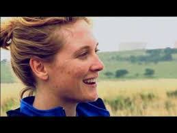 Jessica Edgington's Instagram, Twitter & Facebook