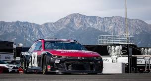 All questions are welcome such as to how to change oil, to how to tie shoes. Alex Bowman Fastest In Both Cup Series Practices At Auto Club Nascar