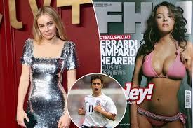 Ted Lasso's Real-Life Drama: Love Triangles & Keeley Role REVEALED! - Imagen principal del artículo