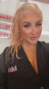 Athena Triathletes (& Athena Alumnae) SEE QUESTIONS 2 JOIN