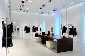 Se vuoi arredare il tuo ufficio trova su arredamento in rete le migliori soluzioni per il tuo posto di lavoro: Arredouno Arredamenti Su Misura Negozi Pinko Napoli 1 Arredamento Su Misura Negozi Bar Ristoranti Hotel