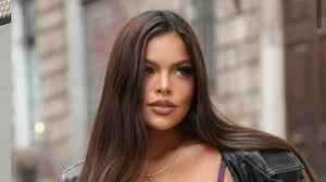 Plus-size influencer who complained that airline seats are too small  insists her large curves are all natural - as fans insist shes had  plastic surgery and a BBL | Daily Mail Online